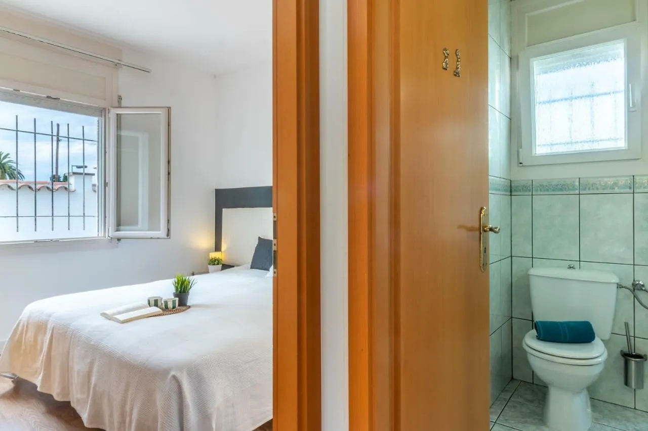 Villa Goldhome - Montseny 11 - Private Heated Pool Empuriabrava